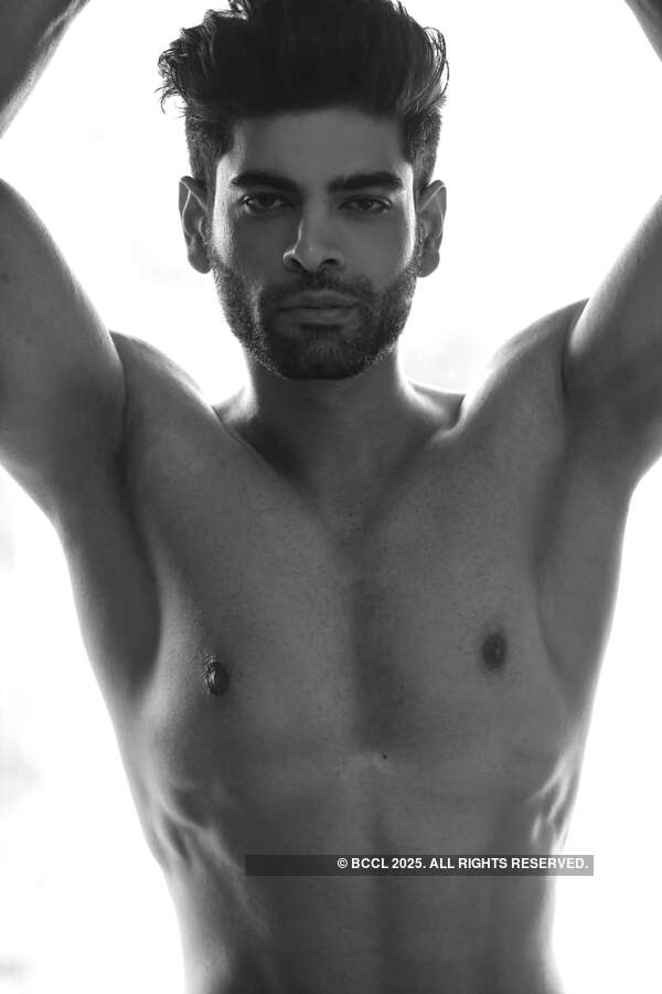 Who will be crowned the next Peter England Mr. India 2016?