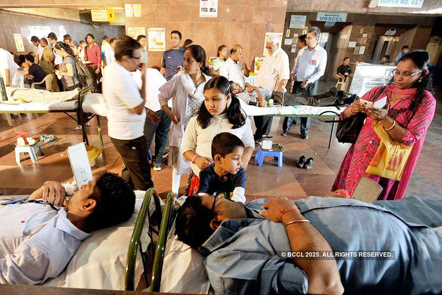 Blood donation tribute 26/11 victim
