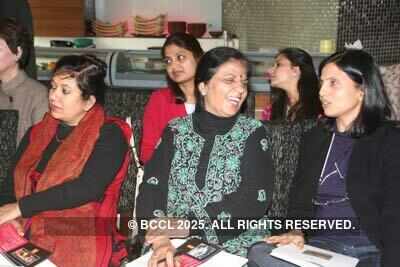 Oriental Avenue's cooking fiesta