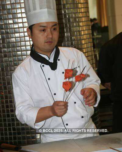 Oriental Avenue's cooking fiesta