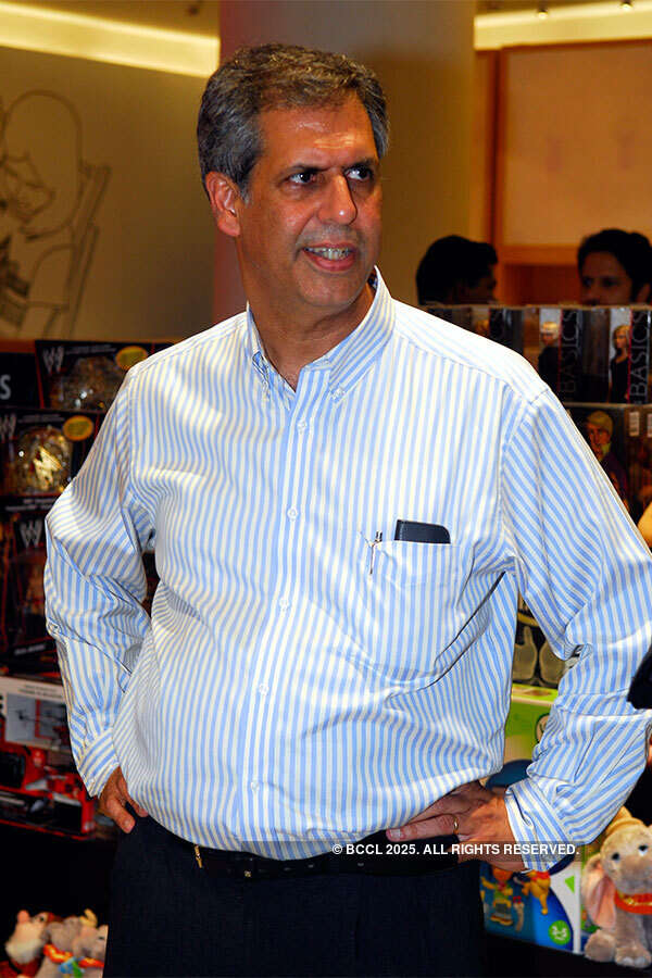 Noel Tata in shortlist for Tatas' top job