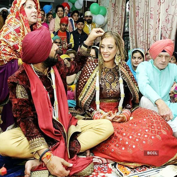 Yuvraj Singh & Hazel Keech's wedding ceremony photos