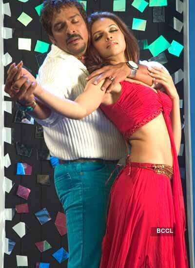 Deepika Padukone and Upendra sizzle