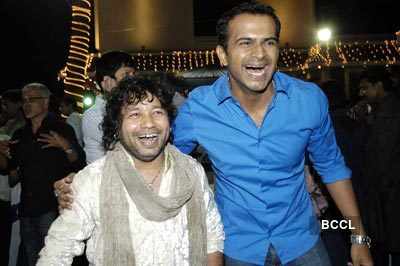 Kailash Kher's bash