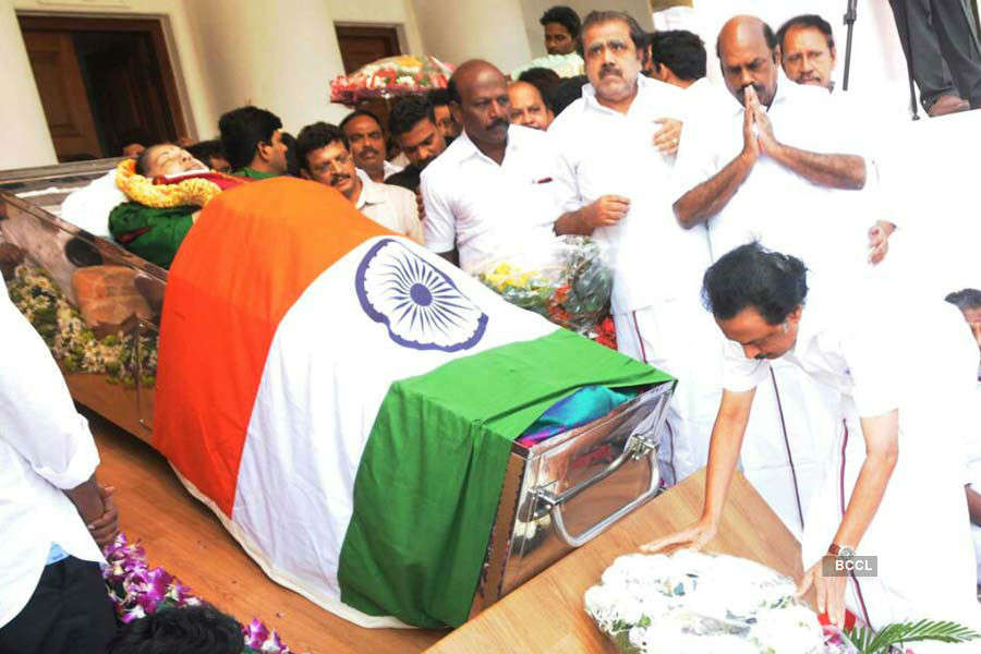 Celebs pay homage to J Jayalalithaa