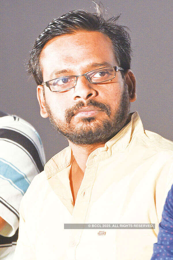 Nivas Prasanna's live performance