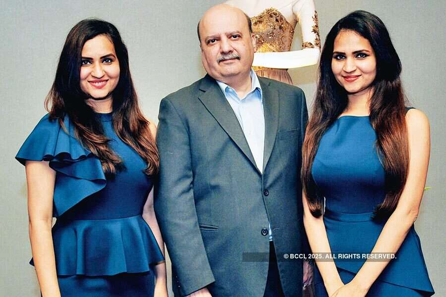 Ridhi, Sidhi's collection showcase