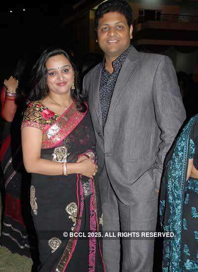 Jyotsna and Prashant Ugemuge during the Aditya and Neha Salankar's ...