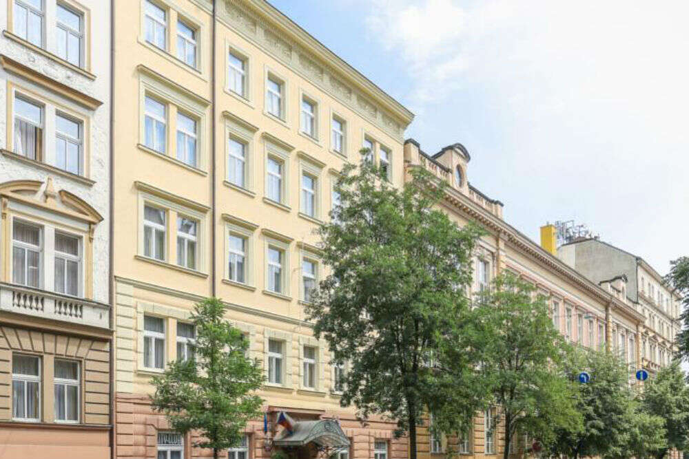 Hotel City Club 77292755