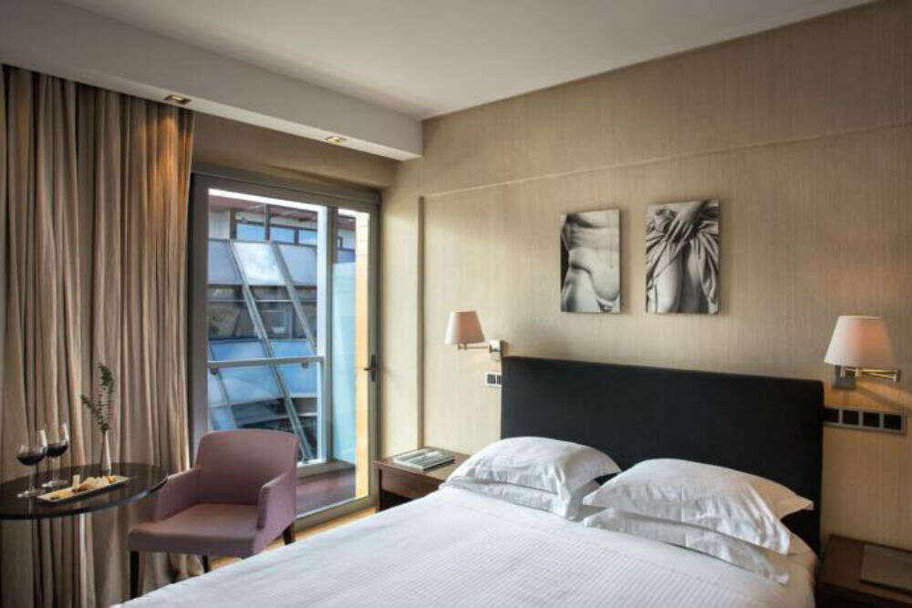 The Athens Gate Hotel 47368602