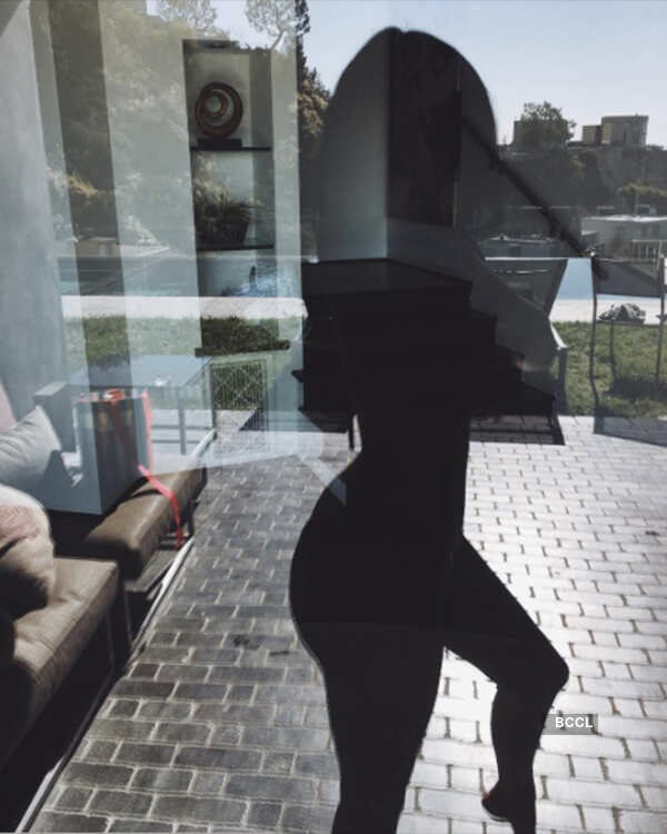 Kylie Jenner's selfies that standout from 2016