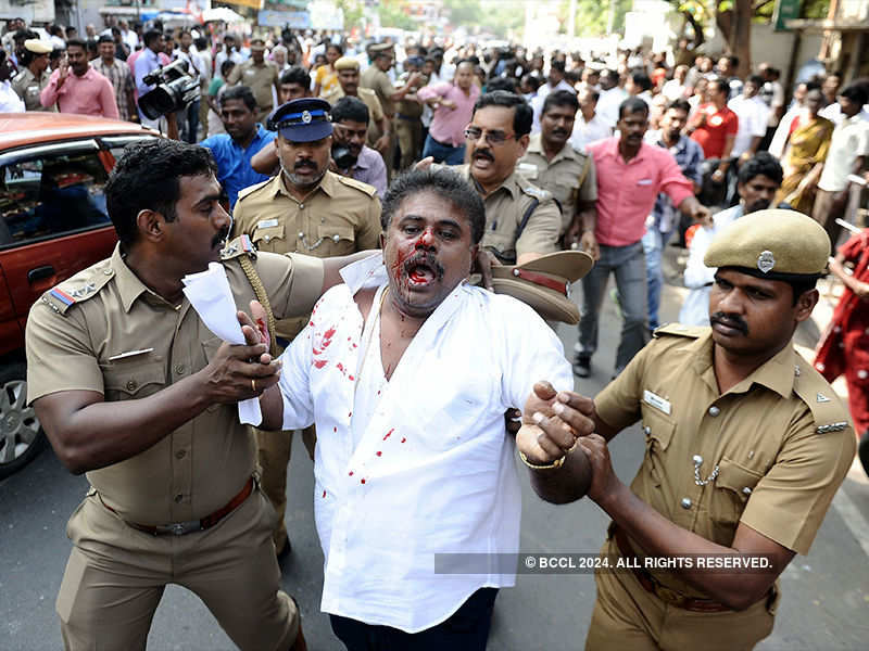 Angry AIADMK cardres assault Sasikala's husband & lawyers