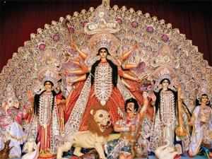 Featured image of post Durga Pratima Image The durga pratima is often based on a theme that dictates its form and is in sync with the pandal as well as the overall ambience