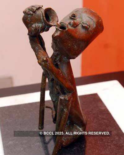 Somnath Hore's art exhibition