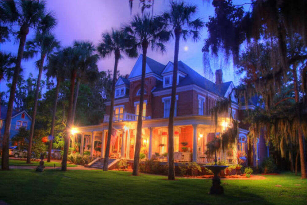 brunswick_manor_photo