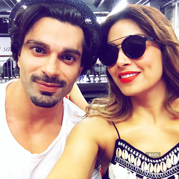 Bipasha Basu celebrates B'day with Karan