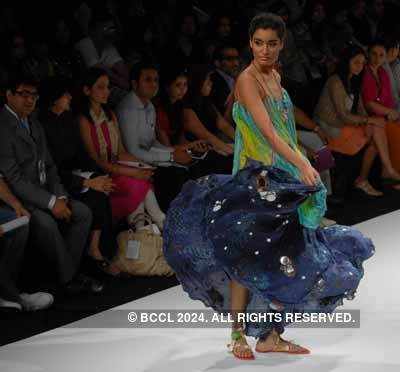 LFW '10: Anupama Dayal