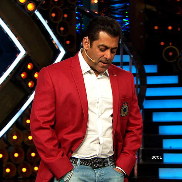 Salman Khan reacts to Swami Om's behaviour