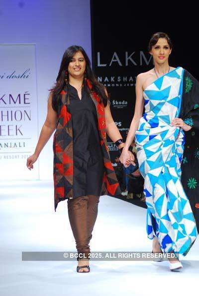 LFW' 10: Purvi Doshi