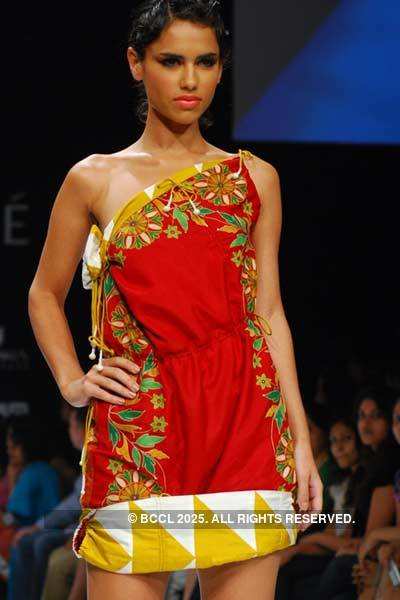 LFW' 10: Purvi Doshi