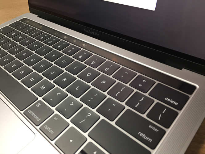 Apple Macbook Pro 13 Inch With Touch Bar Review As Good As It Gets Barring The Price Gadgets Now