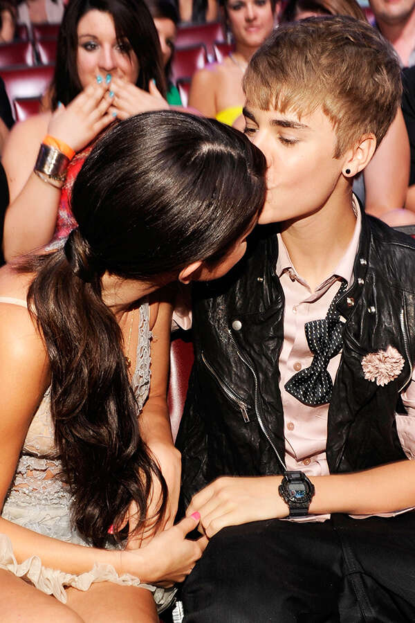 Selena Gomez kisses beau as they engage in steamy PDA