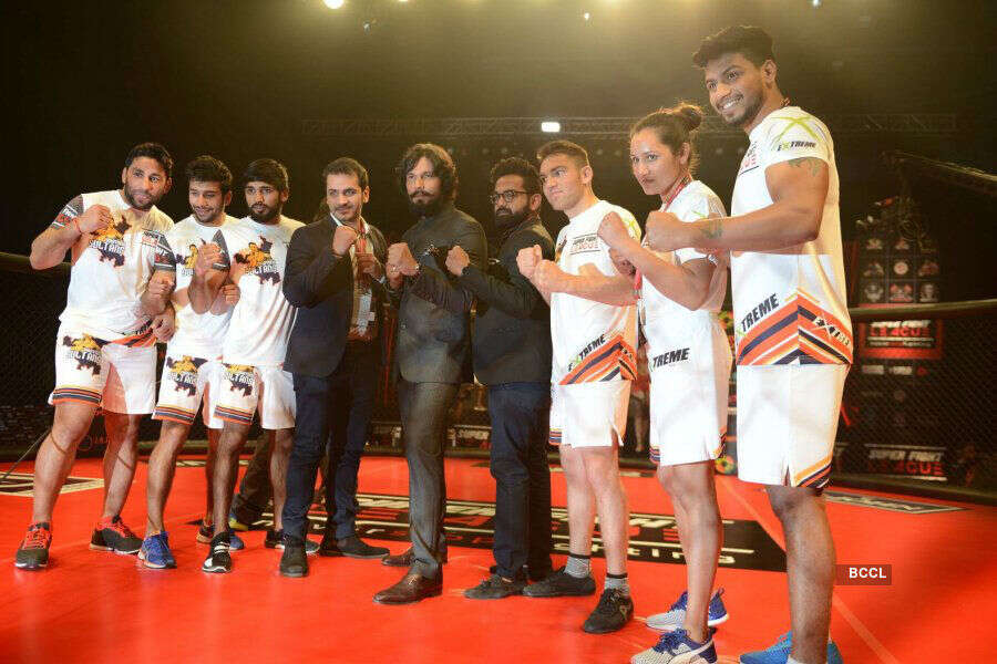 Super Fight League: Opening ceremony