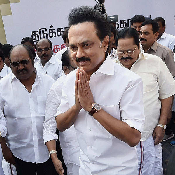 Jallikattu: DMK working chief sits on fast