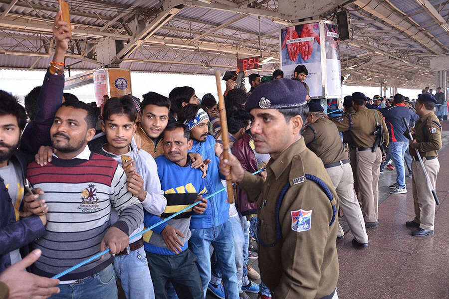 Have nothing against SRK: Kin of deceased