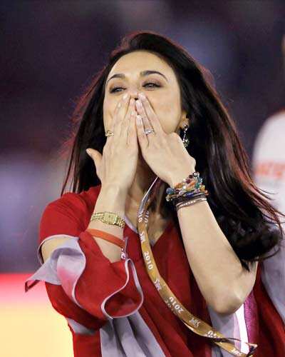 Daredevils beat Kings XI