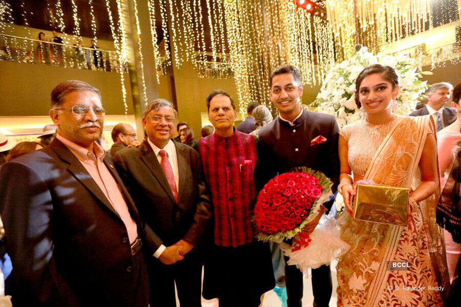The celebs dazzle at Keshav and Veena's wedding