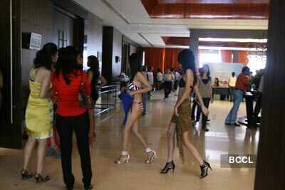 PFMI '10: Bikini auditions