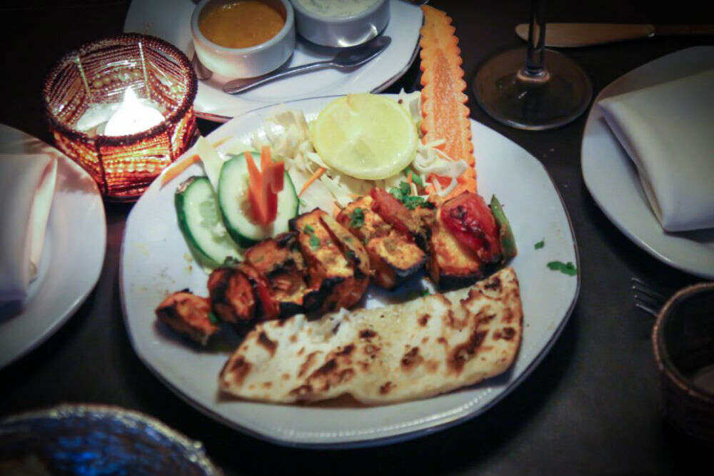 Taj Mahal Restaurants