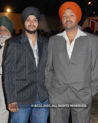 Harpreet Matharu, Gurpreet Bansal