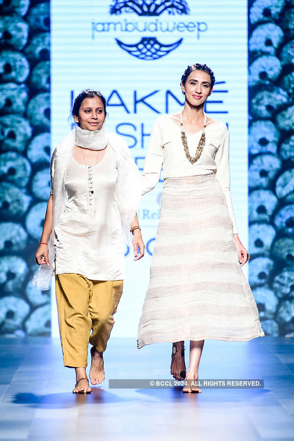 LFW '17: Day 2 - #Reincarnations by Artisans’ Centre