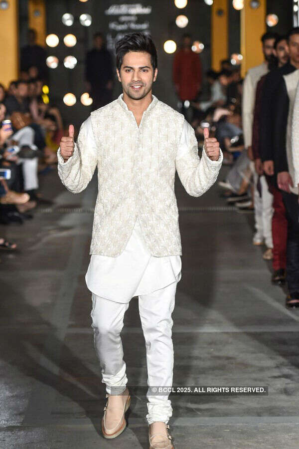 Celebrity showstoppers at LFW 2017