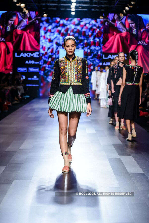 LFW '17: Day 2 - Shrujan