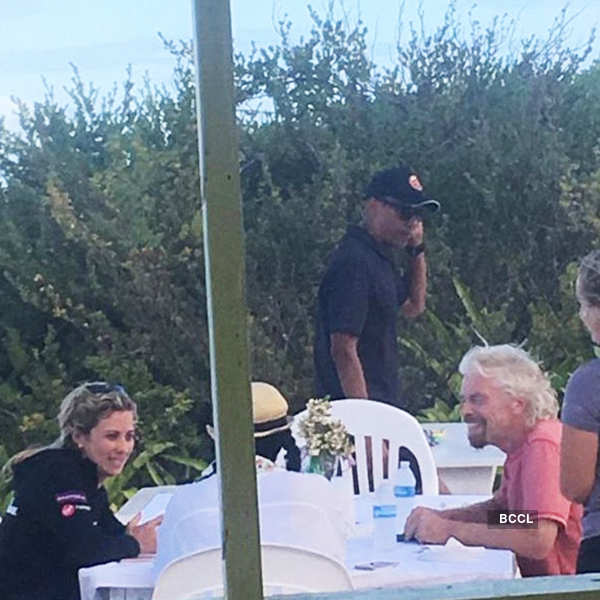 Barack Obama holidays on Richard Branson’s private island