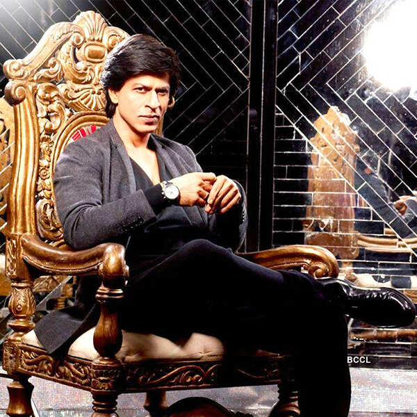 Shah Rukh Khan drops his pants when he hears &lsquo;pack-up&rsquo;