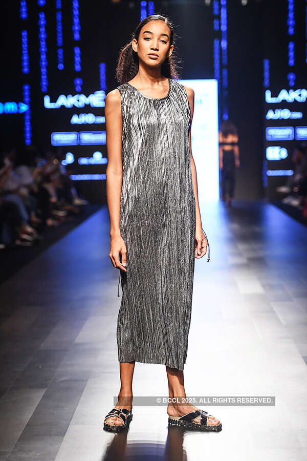 LFW '17: Day 4 - Shweta Kapur