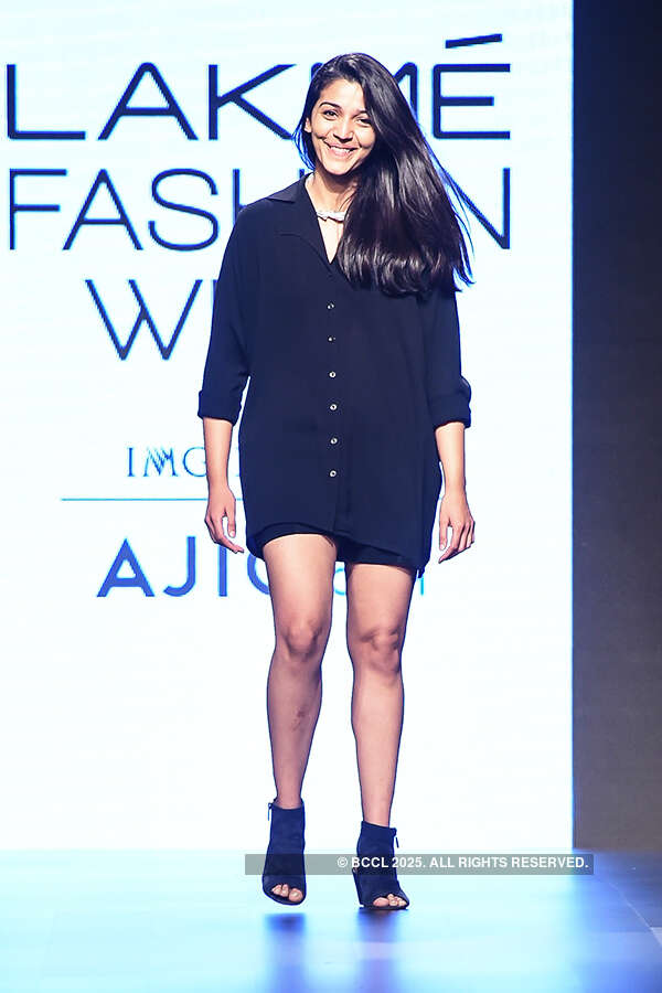 LFW '17: Day 4 - Shweta Kapur