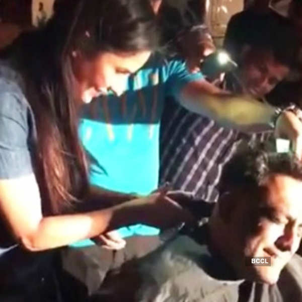 Katrina Kaif turns a barber?