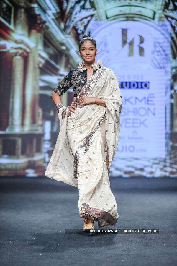 Lakme Fashion Week '17: Day 5 - Jayanti Reddy
