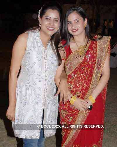 Navneet, Ravneet Bindra 