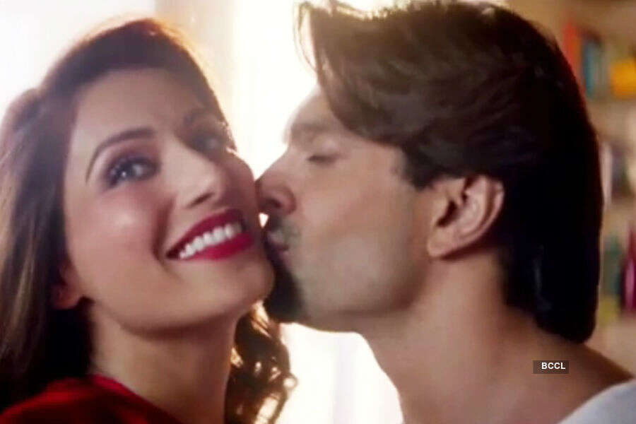 Bipasha Basu and Karan Singh Grover celebrate Valentine&rsquo;s Day a little early