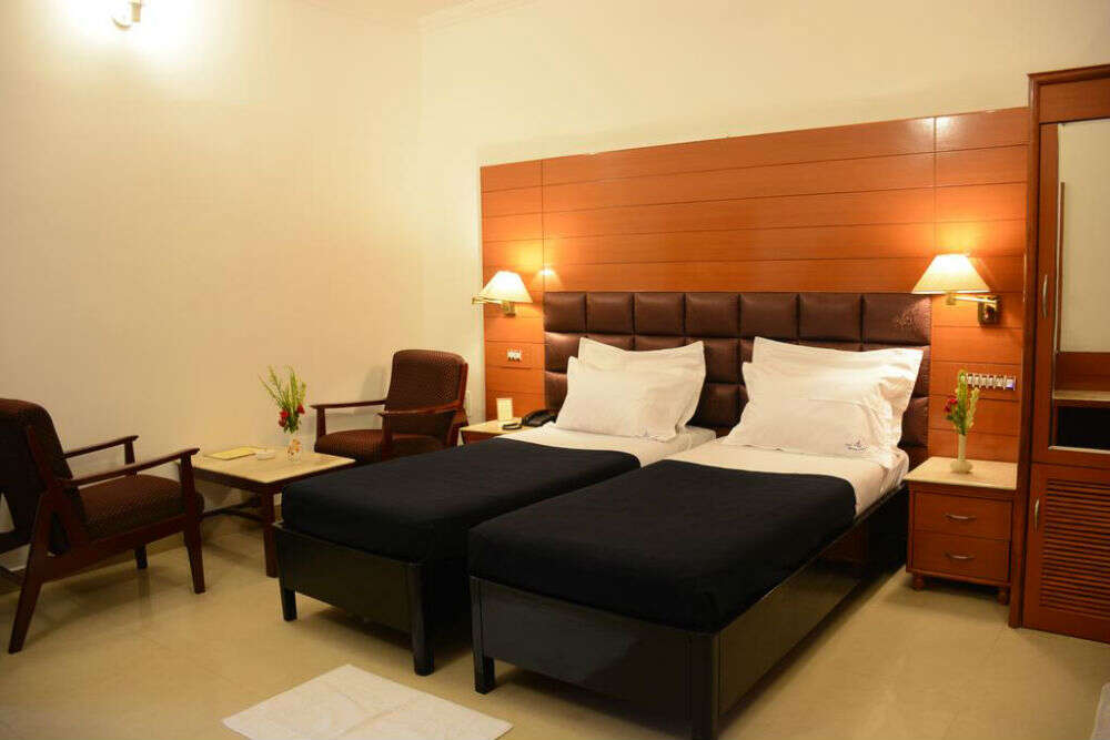 Hotel Grand Central, Bhubaneswar 74207049