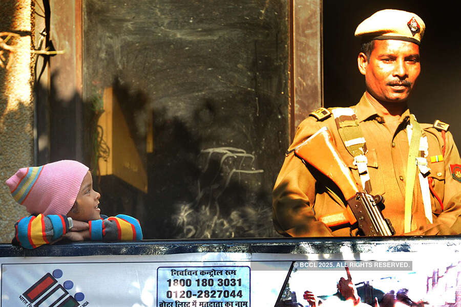 Brisk voting takes place in UP Assembly Elections 2017