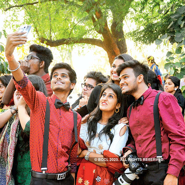 Farewell @ Bhavan&rsquo;s Vivekananda College