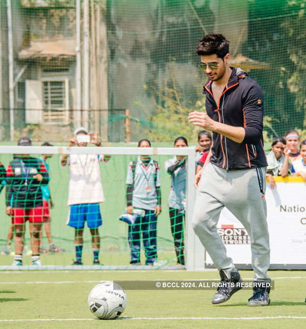 Sidharth Malhotra at Slum Soccer launch