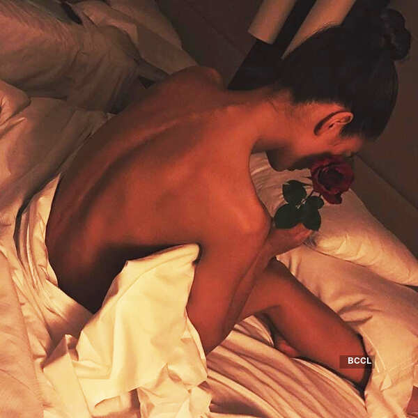 Amy Jackson's personal pictures leaked!